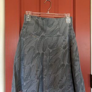 Icebreaker Feather Print Wool Skirt -- Size Small